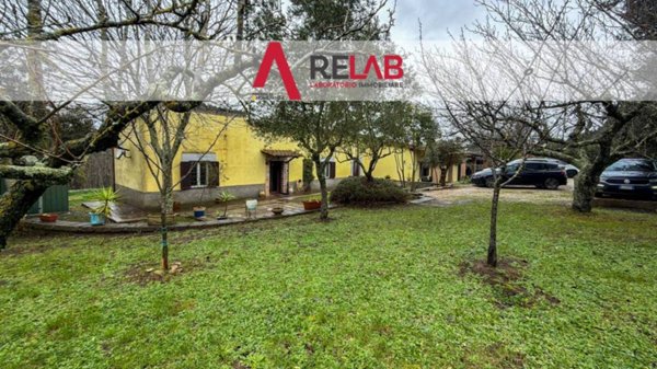 casa indipendente in vendita a Bracciano in zona Pisciarelli