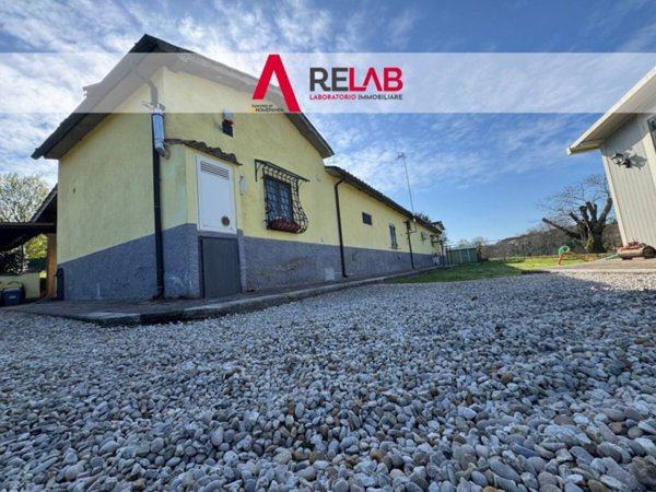 casa indipendente in vendita a Bracciano in zona Pisciarelli