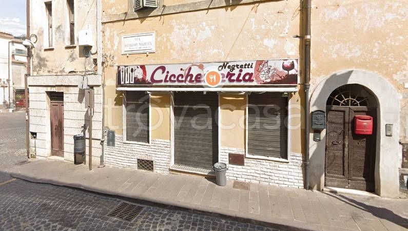 negozio in vendita a Bracciano