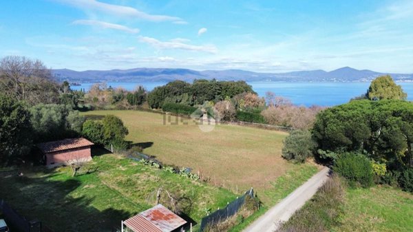 terreno agricolo in vendita a Bracciano