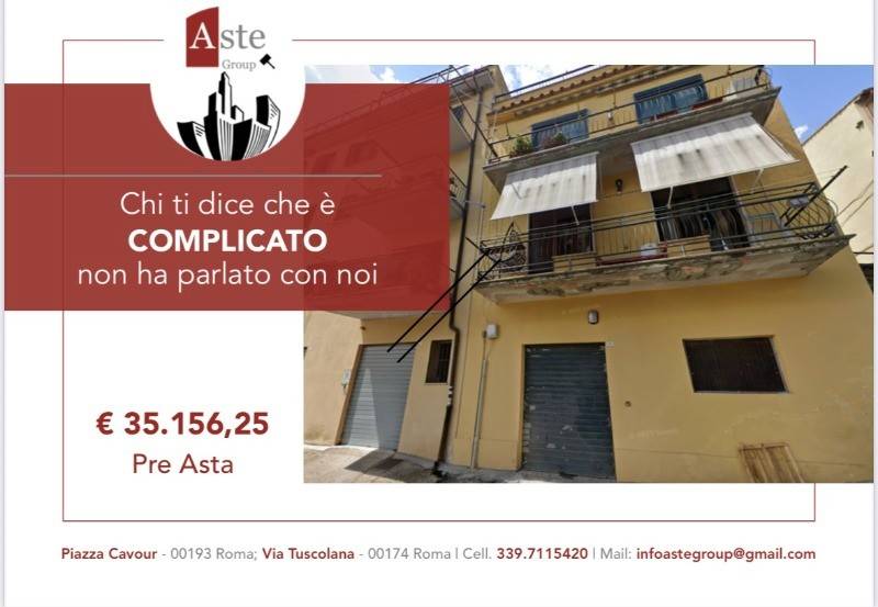 locale commerciale in vendita a Bracciano