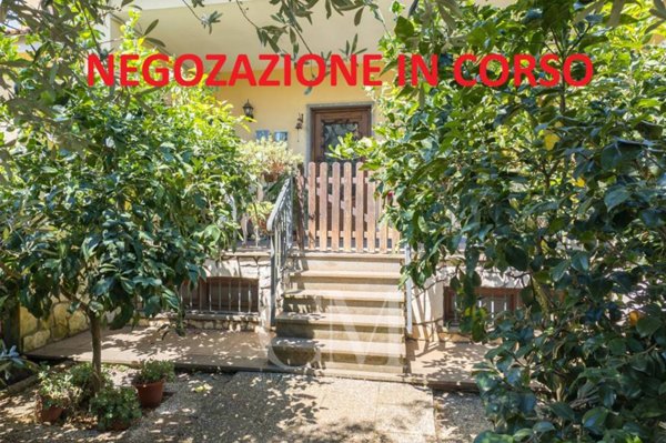 casa indipendente in vendita a Bracciano in zona Vigna di Valle