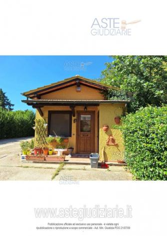 locale commerciale in vendita a Bracciano