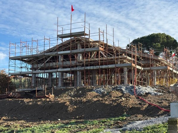 casa indipendente in vendita a Bracciano