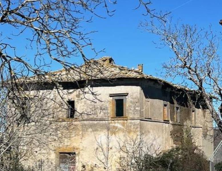 casa indipendente in vendita a Bracciano in zona Pisciarelli