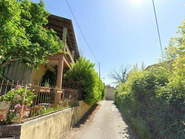 appartamento in vendita a Bracciano in zona Pisciarelli