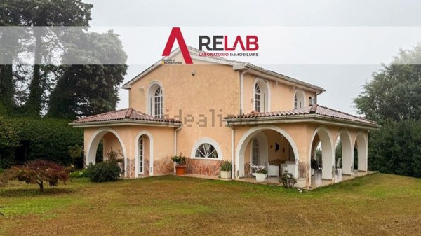 casale in vendita a Bracciano