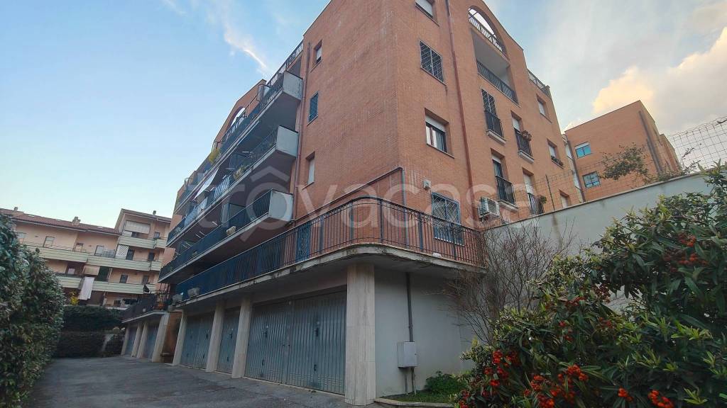 appartamento in vendita a Bracciano