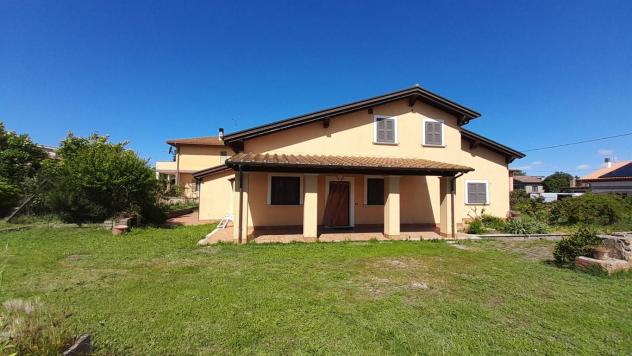 casa indipendente in vendita a Bracciano in zona Vigna di Valle