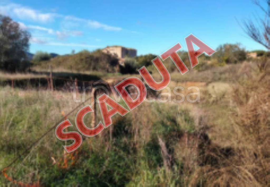 terreno edificabile in vendita a Bracciano in zona Castel Giuliano