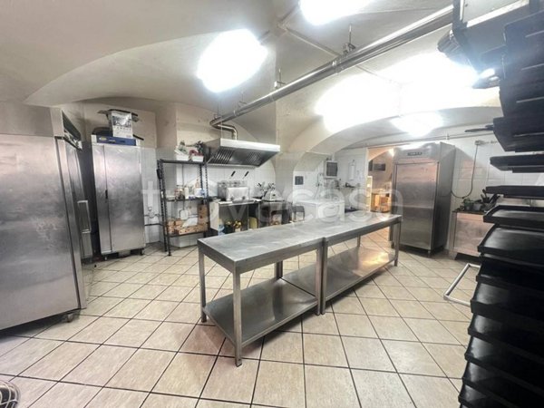 negozio in vendita a Bracciano