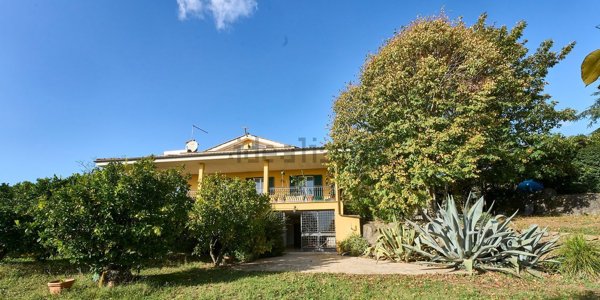 casa indipendente in vendita a Bracciano