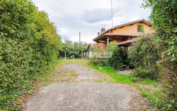 casa indipendente in vendita a Bracciano