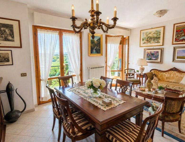 appartamento in vendita a Bracciano in zona Pisciarelli