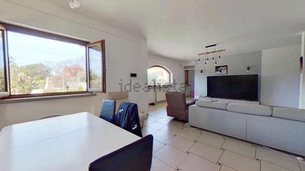 casa indipendente in vendita a Bracciano in zona Vigna di Valle