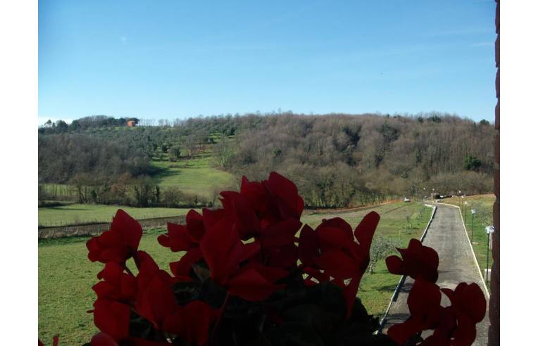 casa indipendente in vendita a Bracciano in zona Pisciarelli