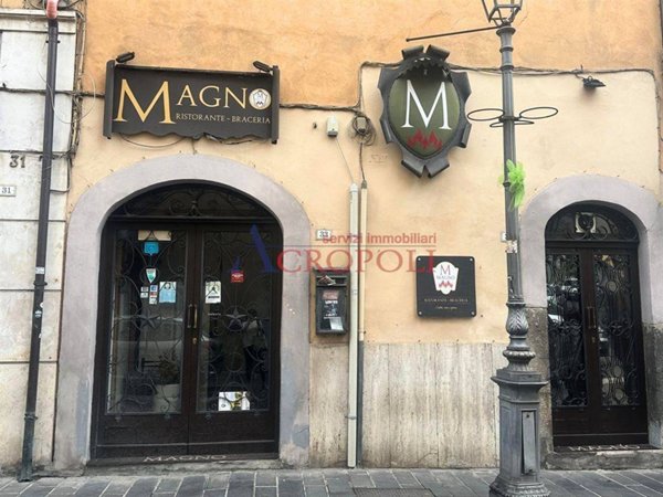 negozio in vendita a Bracciano