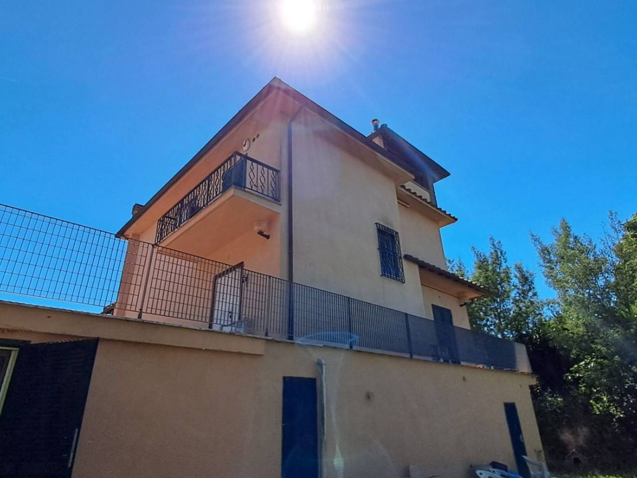 casa indipendente in vendita a Bracciano