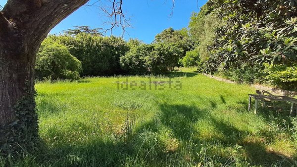 terreno edificabile in vendita a Bracciano