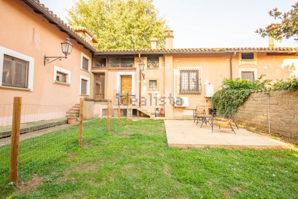 casa indipendente in vendita a Bracciano