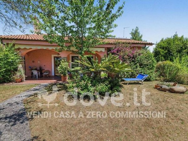 casa indipendente in vendita a Bracciano