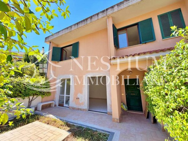casa indipendente in vendita a Bracciano