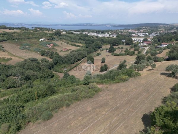 terreno in vendita a Bracciano
