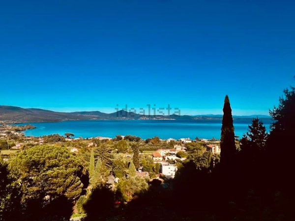 terreno in vendita a Bracciano