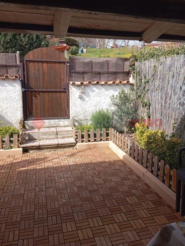 casa indipendente in vendita a Camerata Nuova