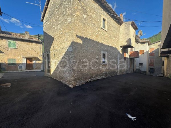casa indipendente in vendita a Camerata Nuova