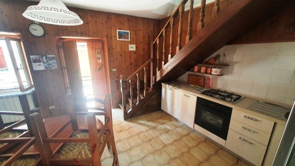 casa indipendente in vendita a Camerata Nuova