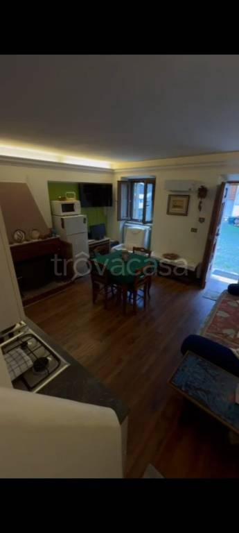 casa indipendente in vendita a Camerata Nuova