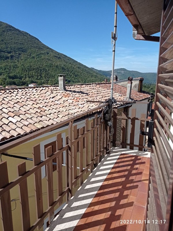 casa indipendente in vendita a Camerata Nuova