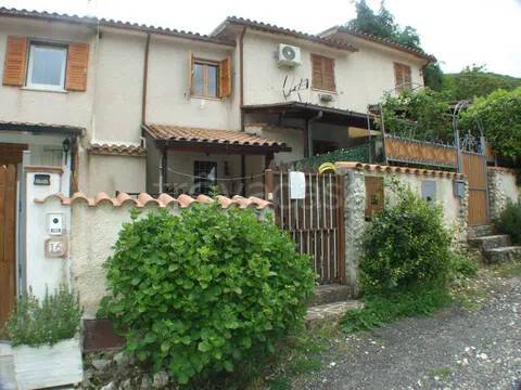 casa indipendente in vendita a Camerata Nuova