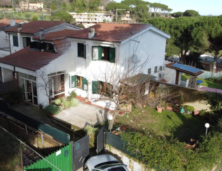 casa indipendente in vendita a Campagnano di Roma