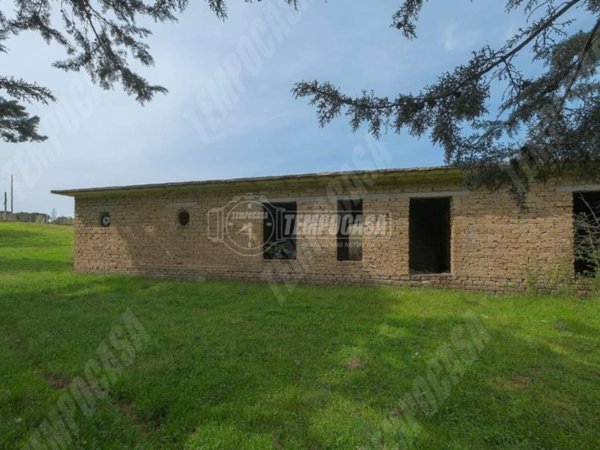 casa indipendente in vendita a Campagnano di Roma