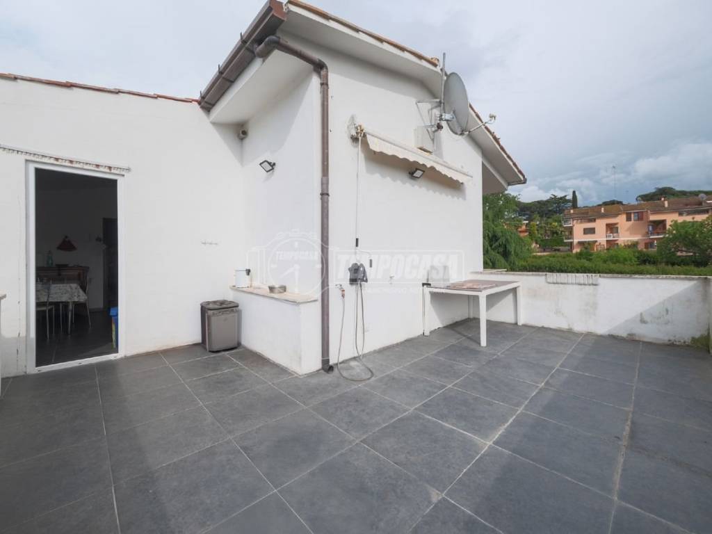 appartamento in vendita a Campagnano di Roma