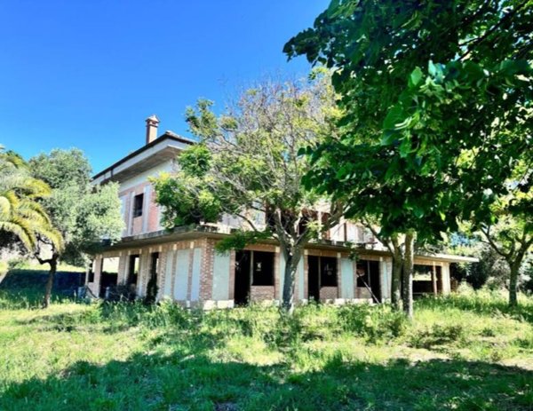 casa indipendente in vendita a Campagnano di Roma
