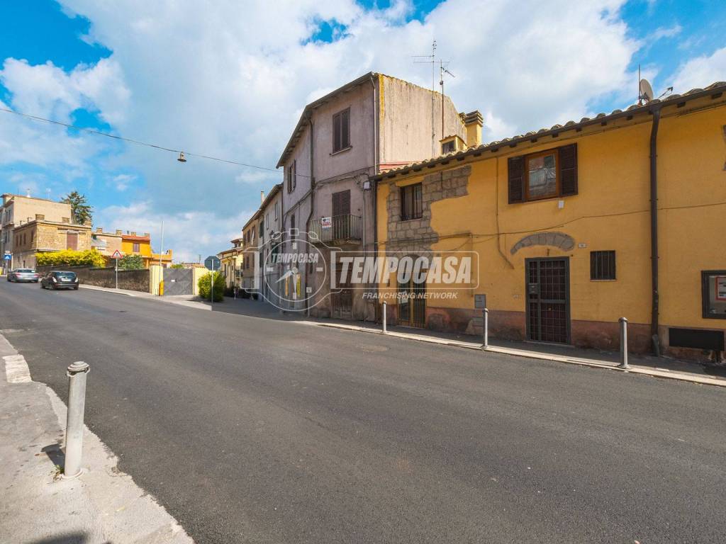 appartamento in vendita a Campagnano di Roma