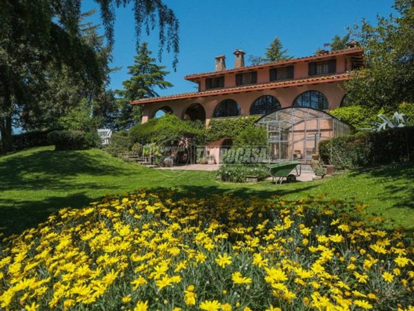 casa indipendente in vendita a Campagnano di Roma