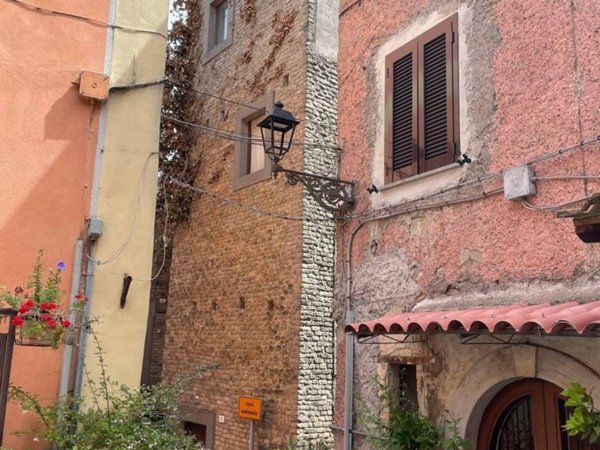 casa indipendente in vendita a Campagnano di Roma