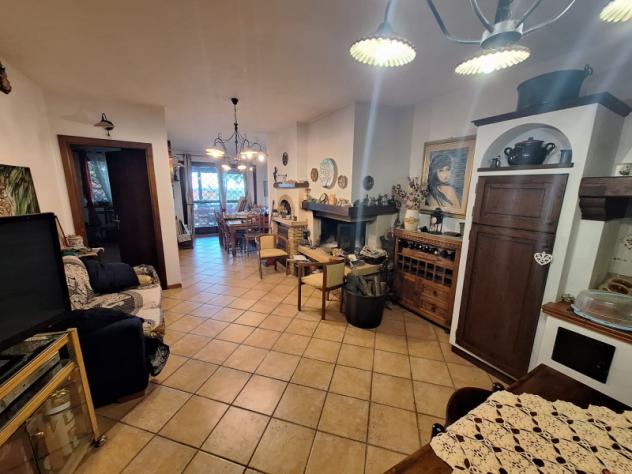 casa indipendente in vendita a Campagnano di Roma