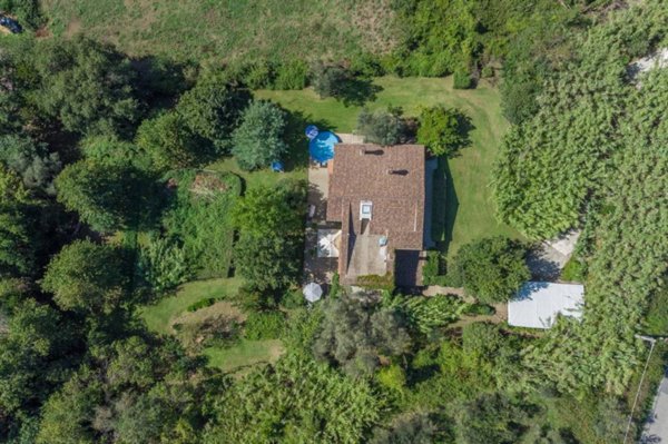 casa indipendente in vendita a Campagnano di Roma