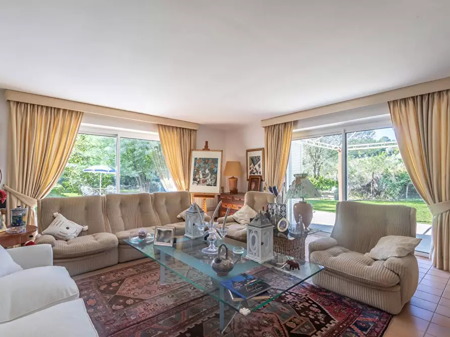 casa indipendente in vendita a Campagnano di Roma