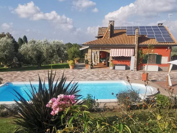 casa indipendente in vendita a Campagnano di Roma