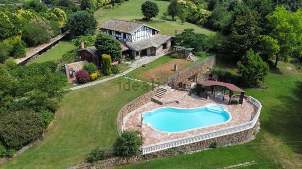 casa indipendente in vendita a Campagnano di Roma
