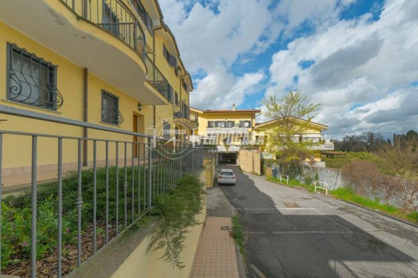appartamento in vendita a Campagnano di Roma