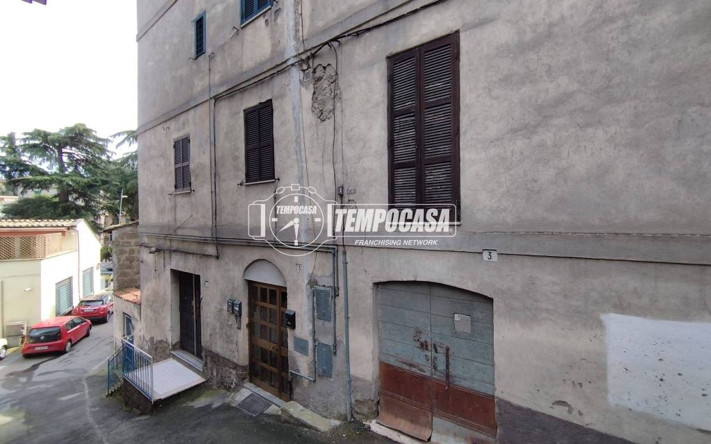 appartamento in vendita a Campagnano di Roma