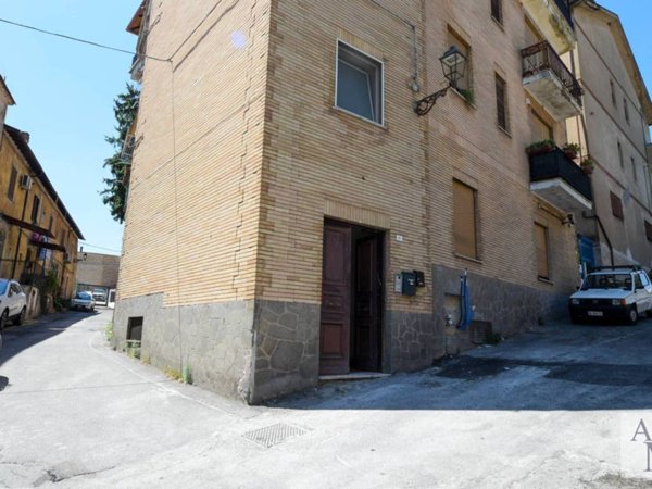 appartamento in vendita a Campagnano di Roma