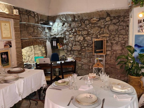 negozio in vendita a Campagnano di Roma